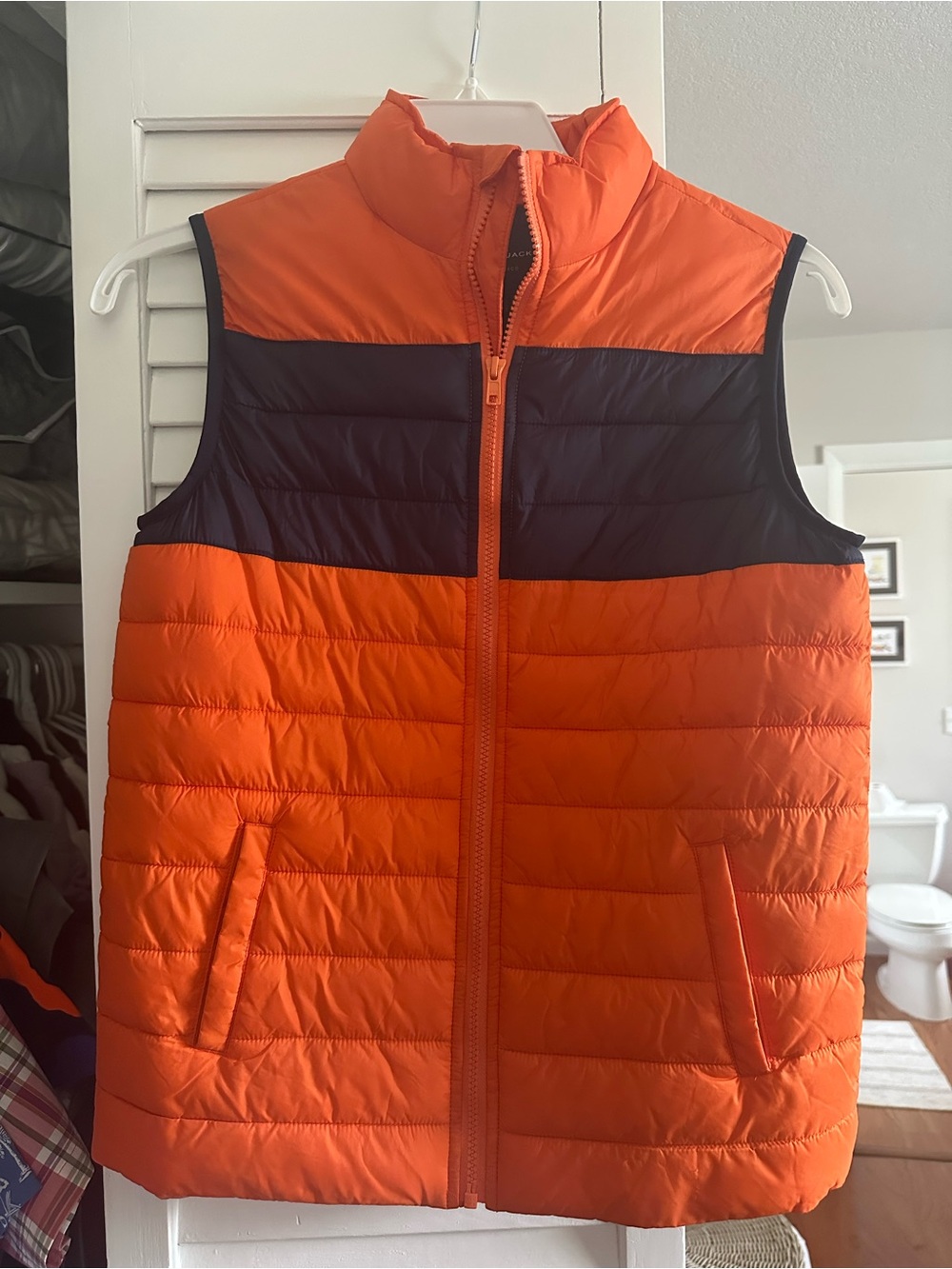 Boy’s 14-16 Janie and Jack Orange and Navy Quilted Puffer Vest EUC